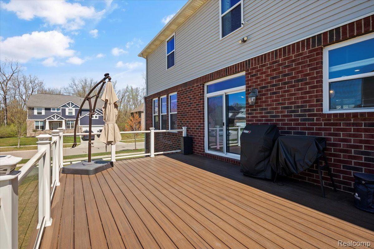 822 BALSAM Circle