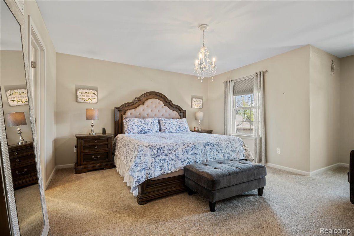 822 BALSAM Circle