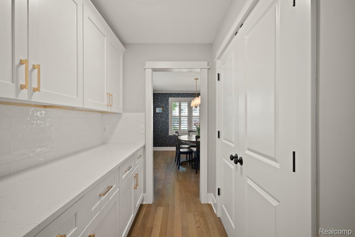423 N Altadena Avenue