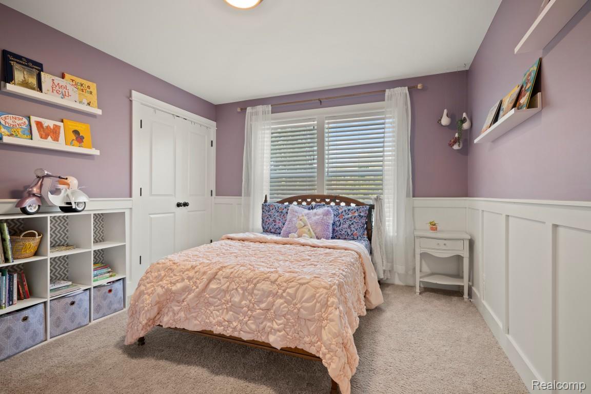 423 N Altadena Avenue