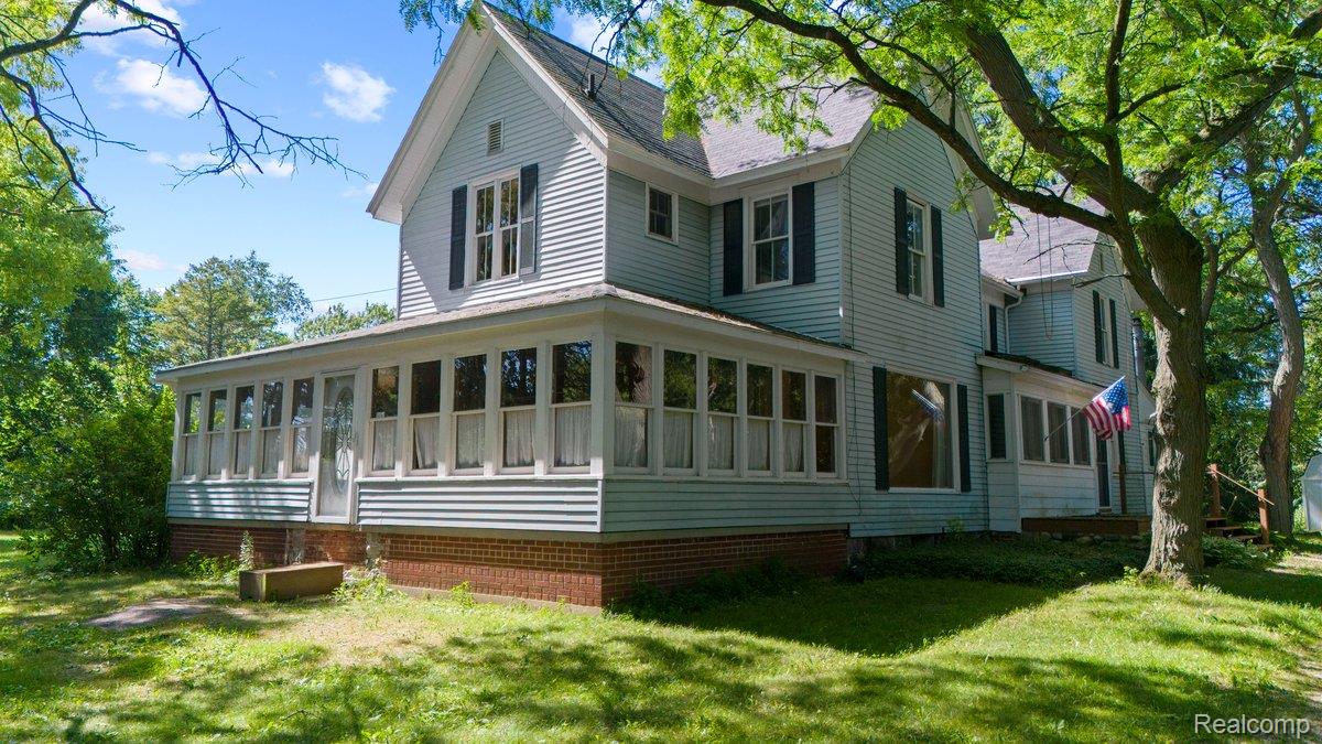5390 Oak Hill Road