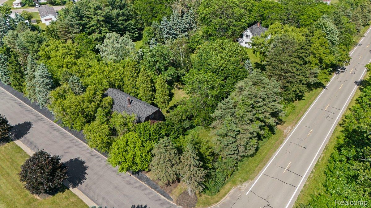5390 Oak Hill Road