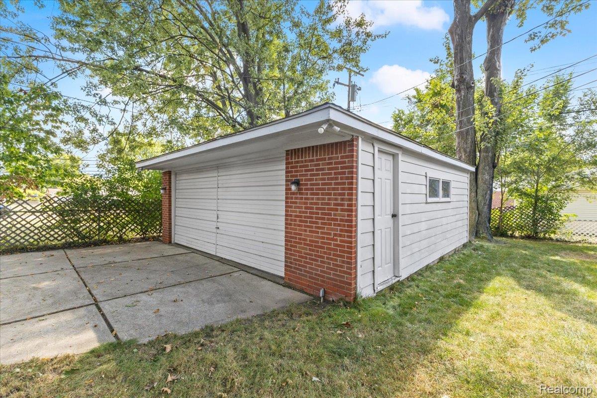 407 Jeffrey Avenue