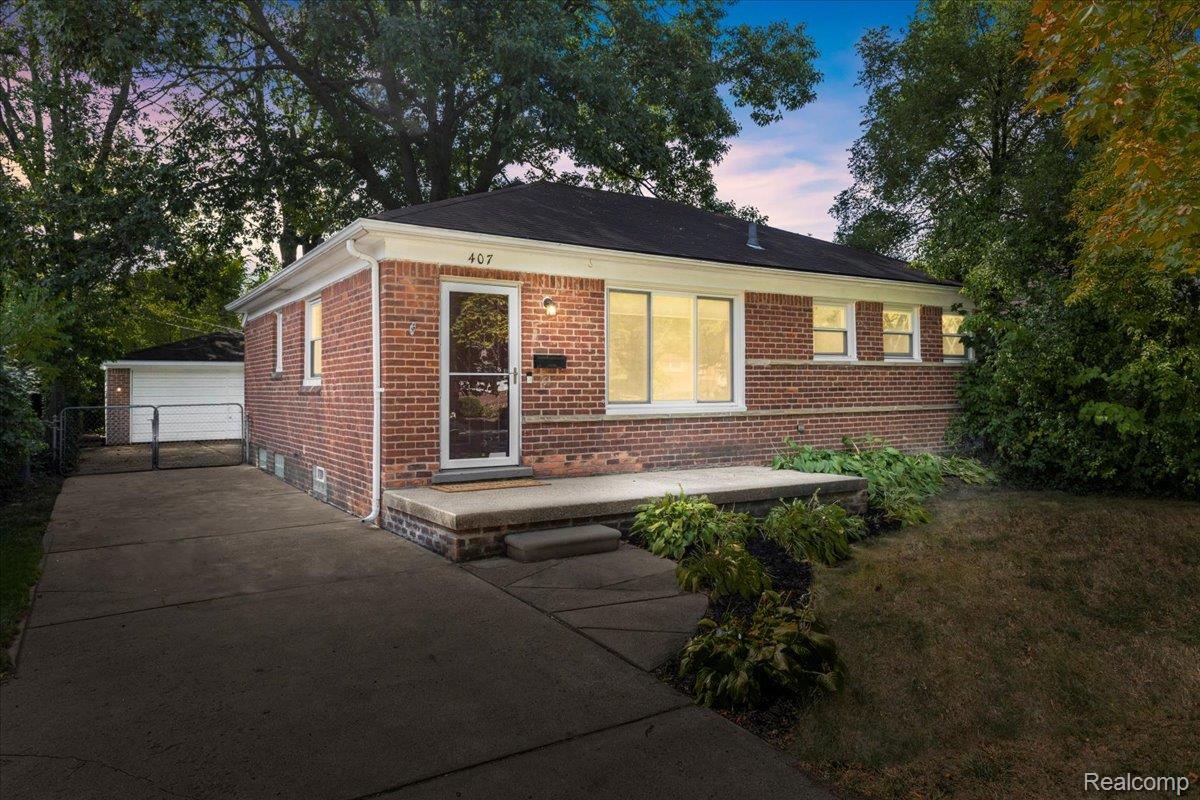 407 Jeffrey Avenue