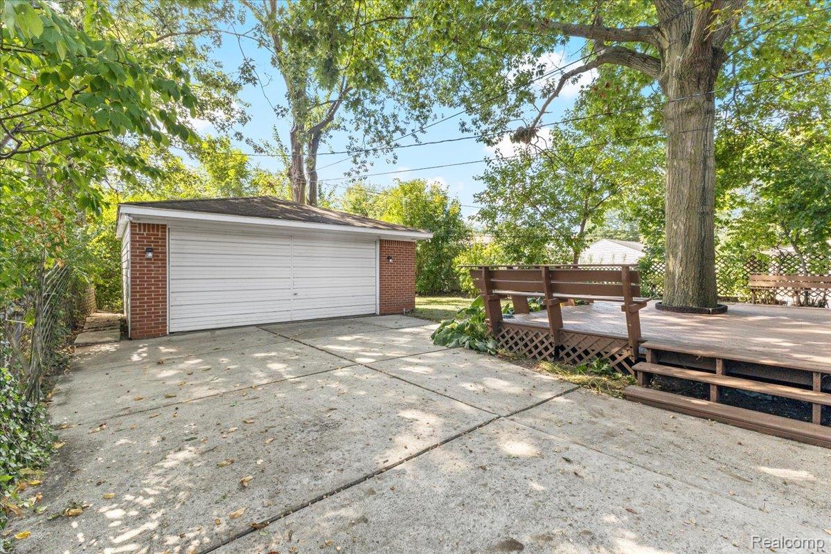 407 Jeffrey Avenue
