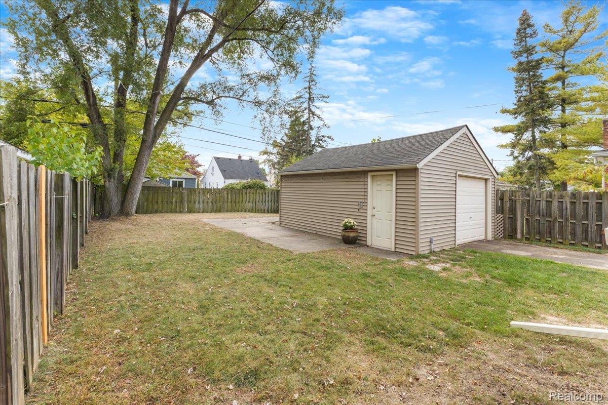 1417 Eaton Road