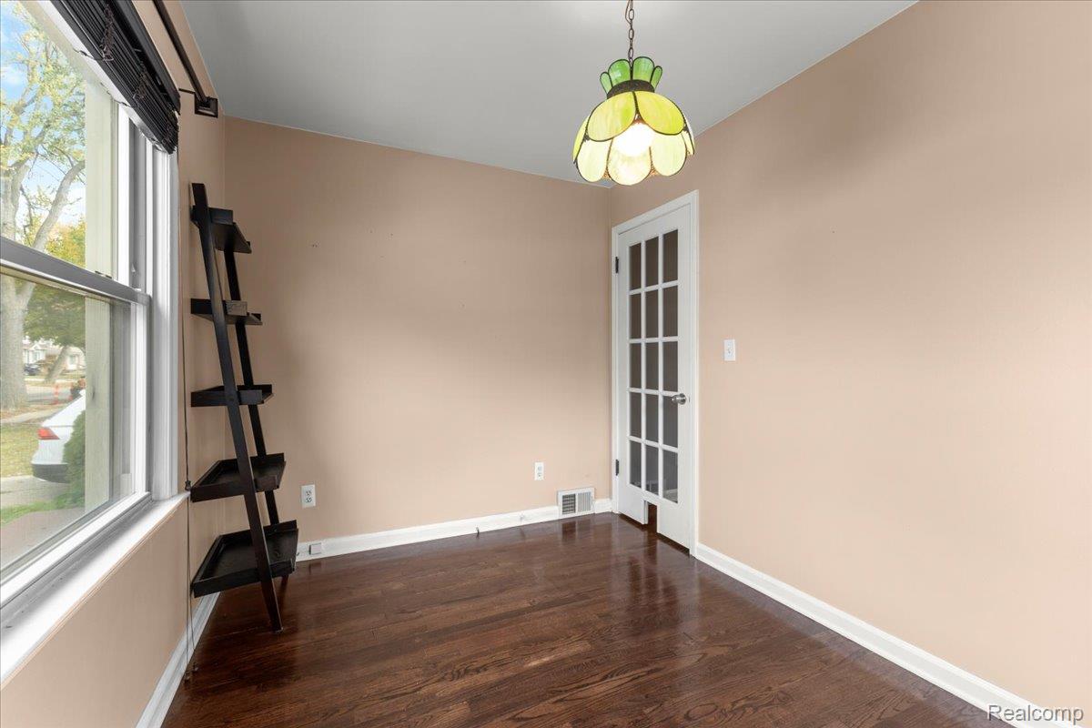 1417 Eaton Road