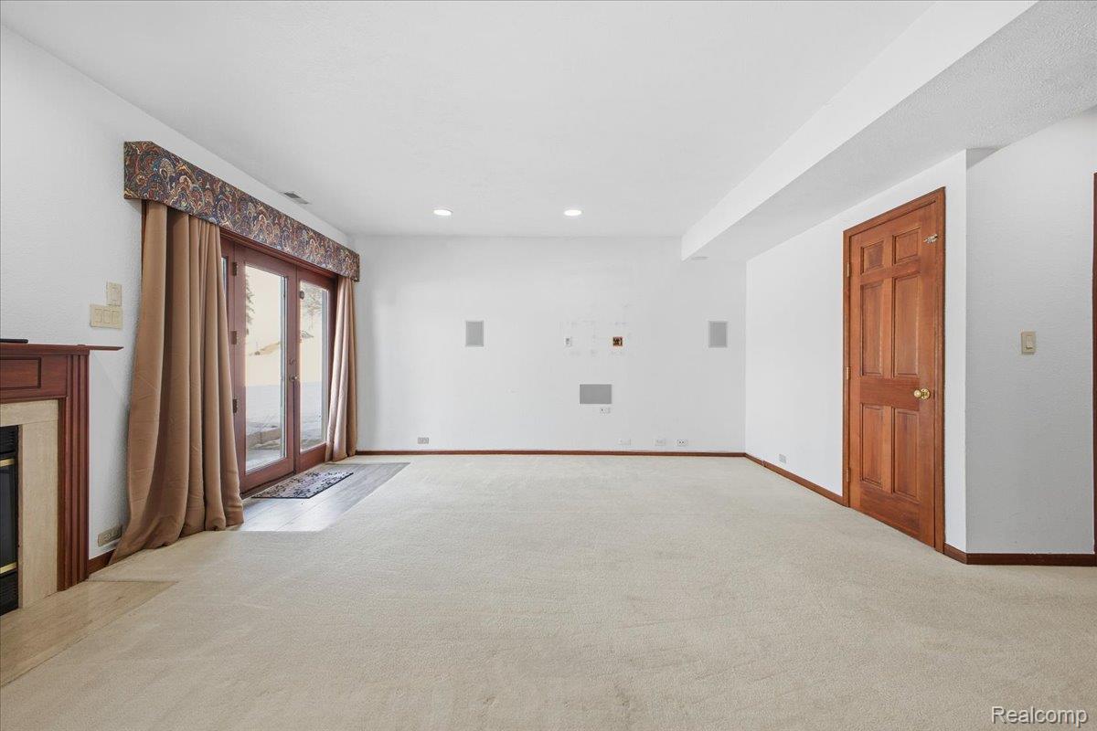 3338 Breckland Court