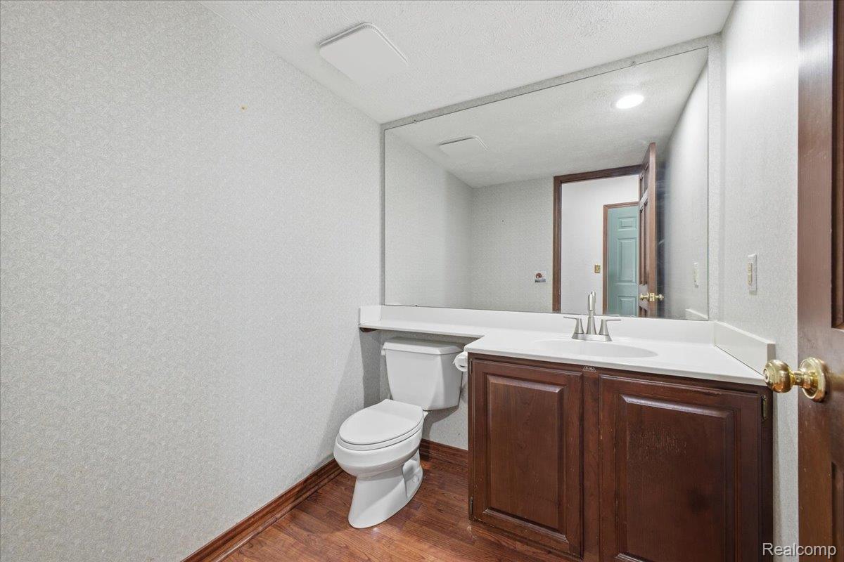 3338 Breckland Court