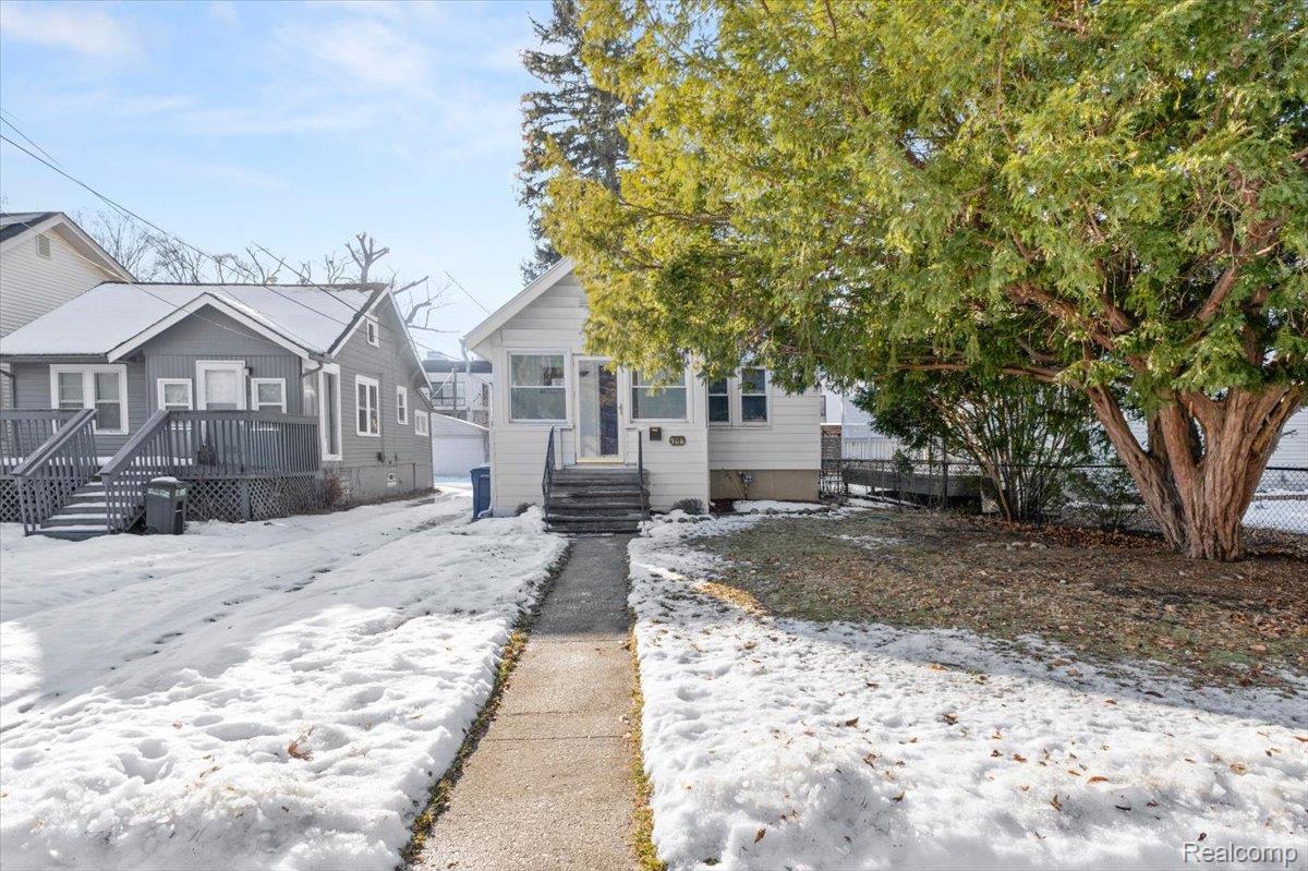 508 E Hudson Avenue