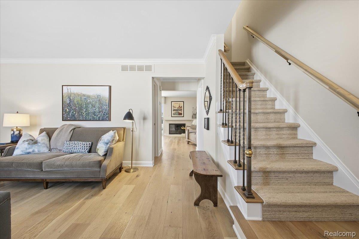 4956 Coventry Road