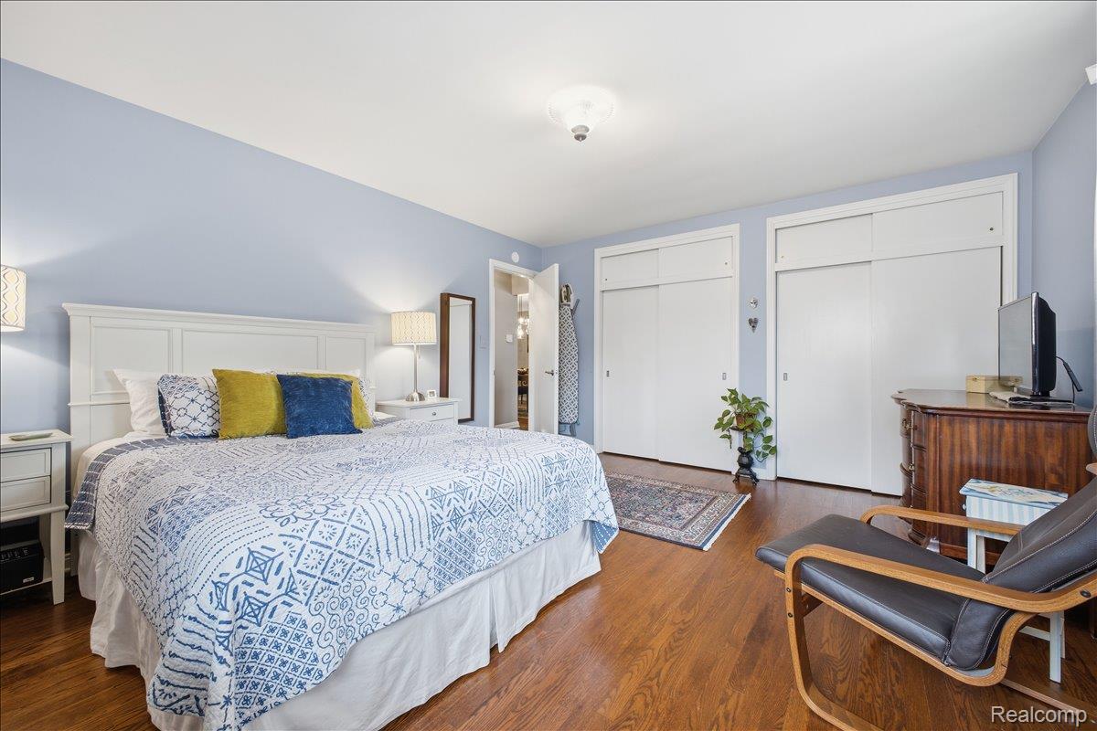 1304 Greenleaf Drive