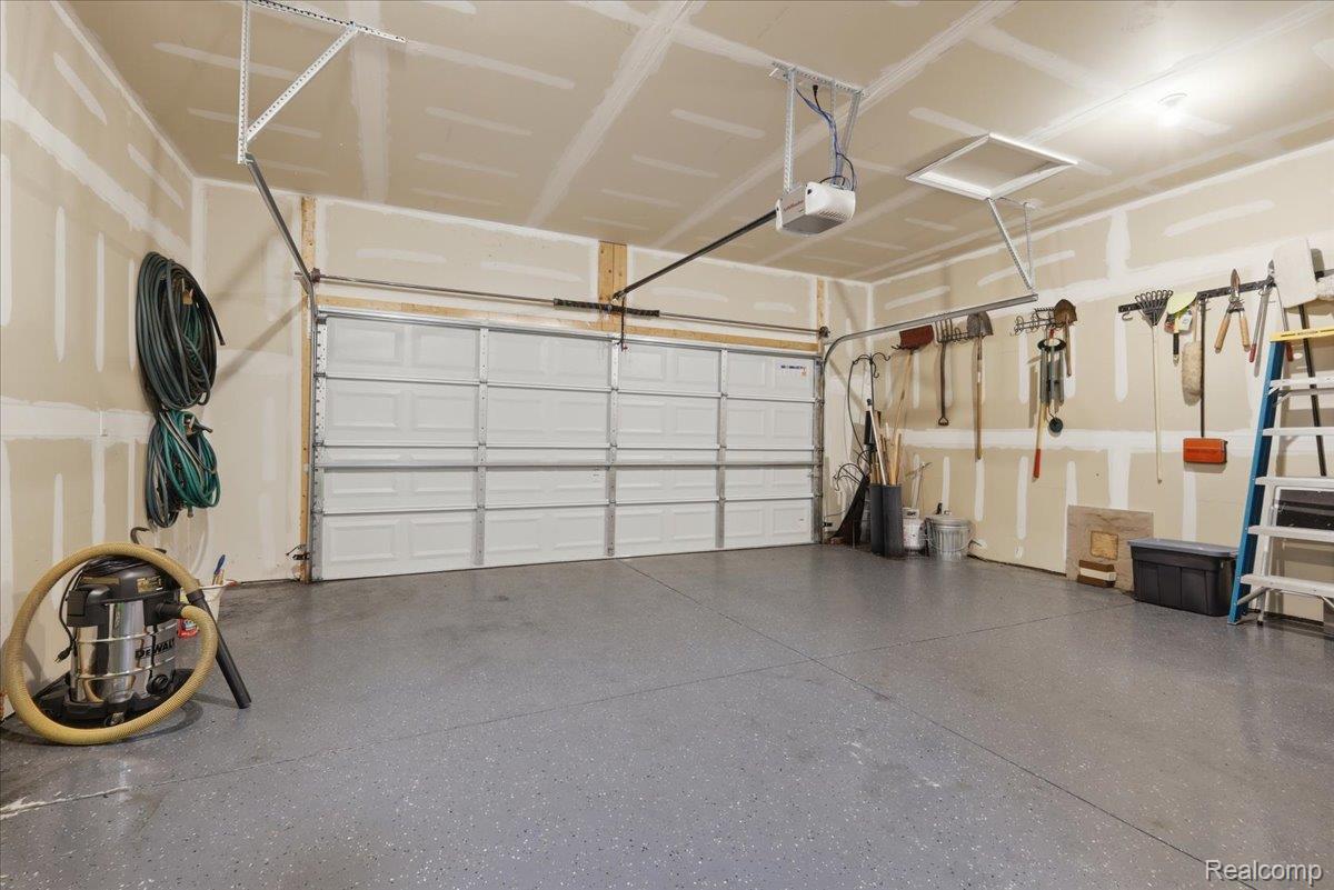 3031 Sumerlyn Court
