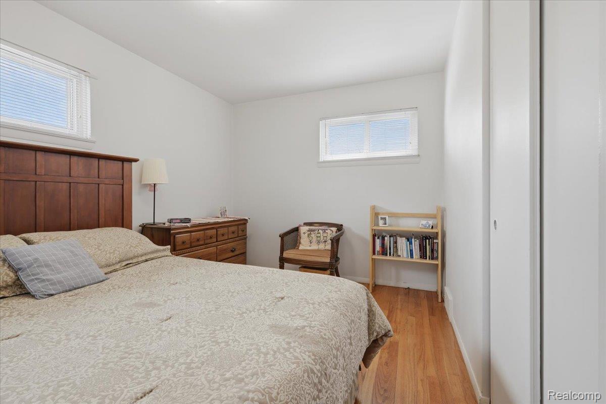 1919 Catalpa Drive