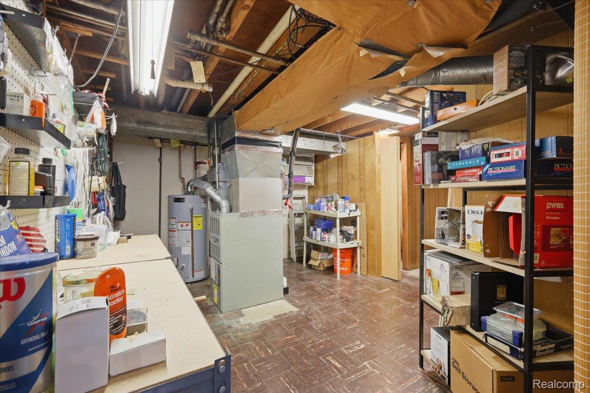 1919 Catalpa Drive