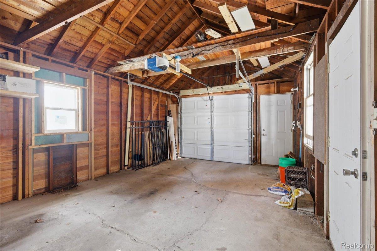 300 N Edison Avenue