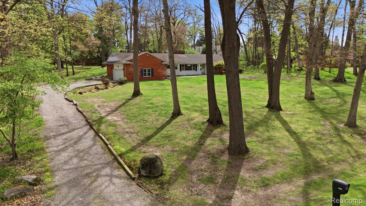 1509 Sodon Lake Drive