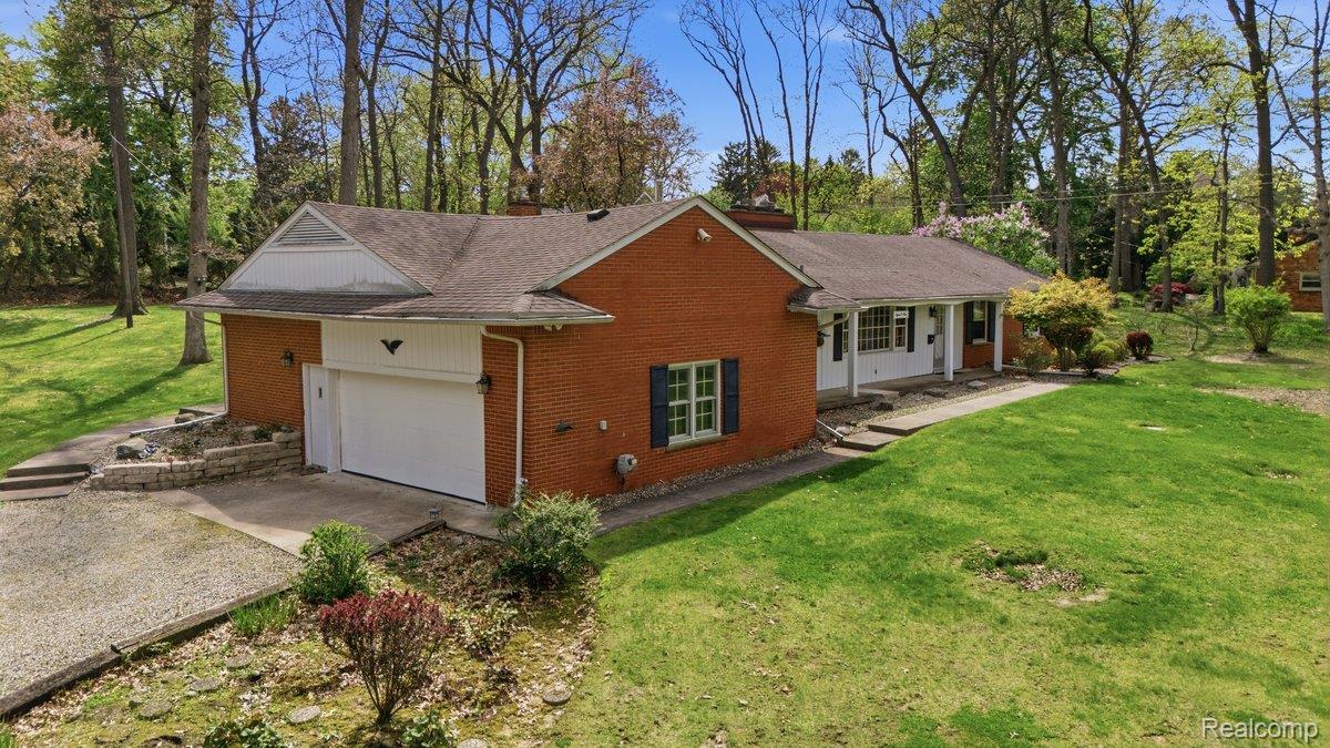 1509 Sodon Lake Drive