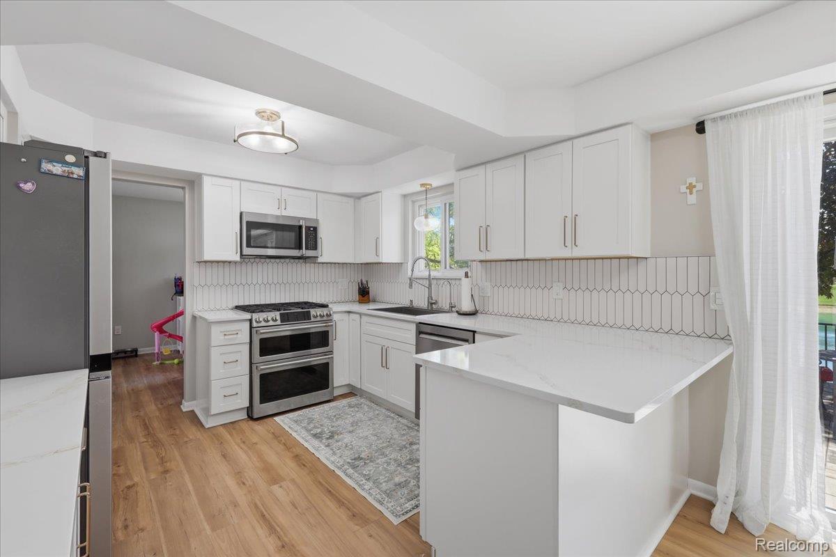 52448 Belle Arbor