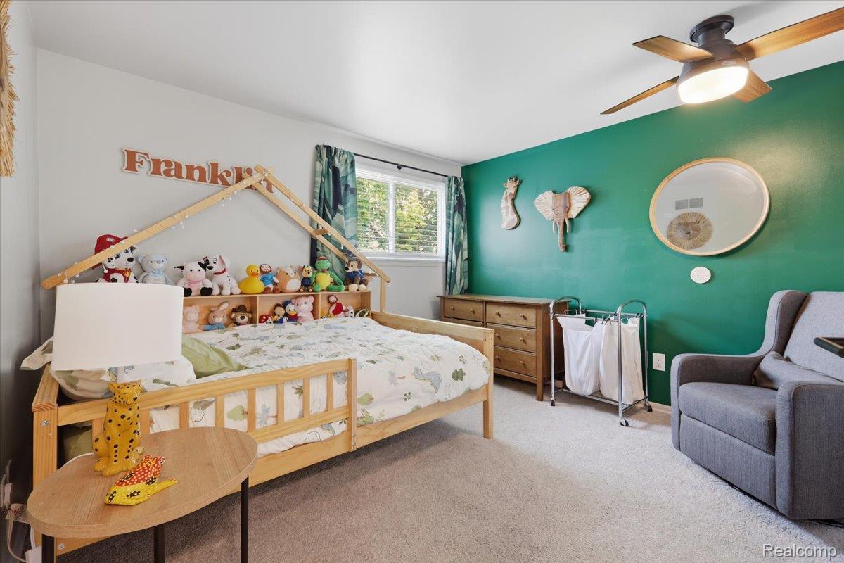 52448 Belle Arbor