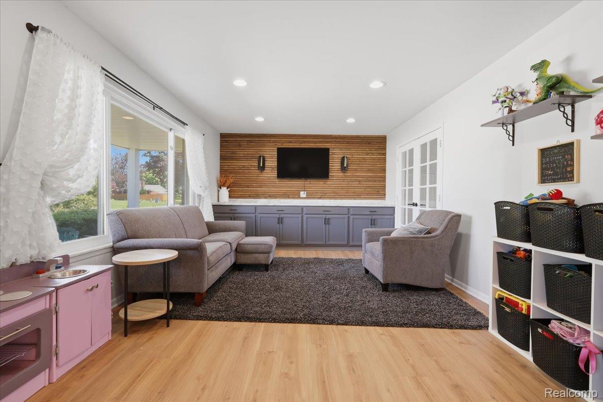 52448 Belle Arbor