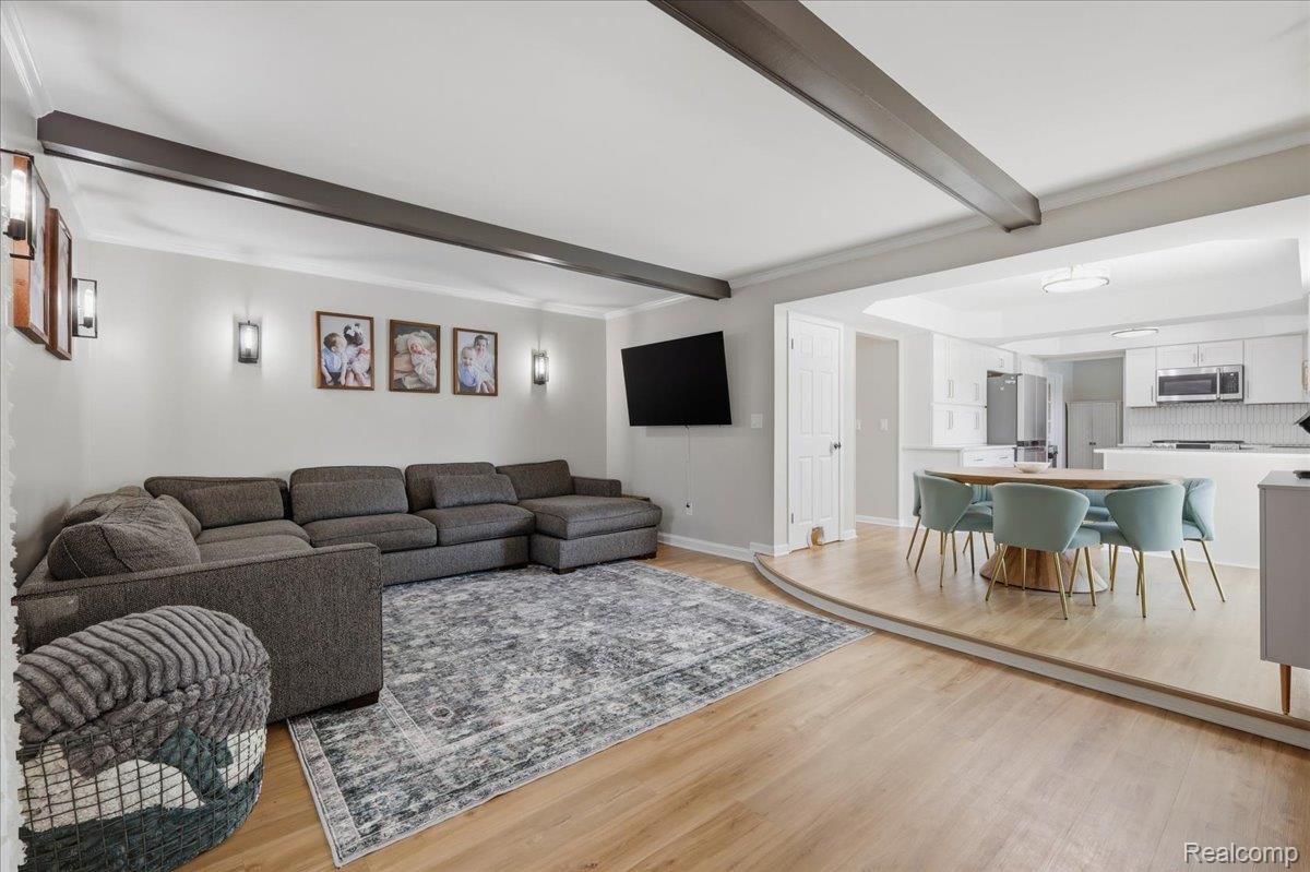 52448 Belle Arbor
