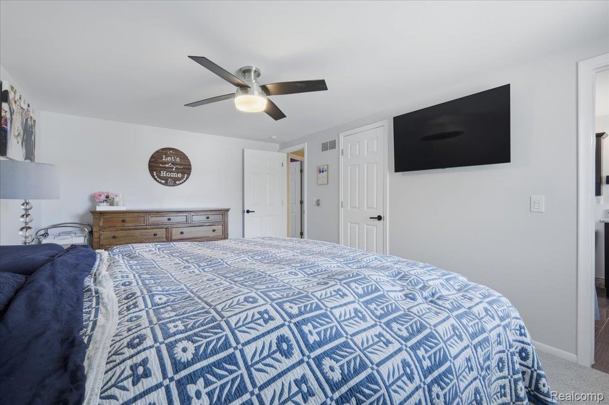 52448 Belle Arbor
