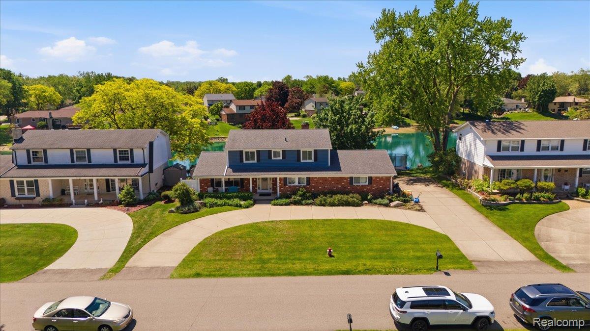 52448 Belle Arbor