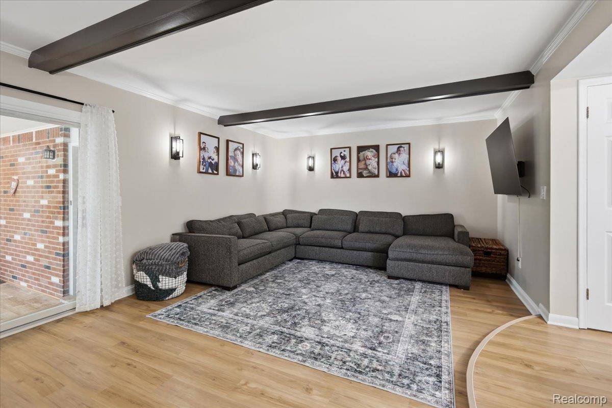 52448 Belle Arbor