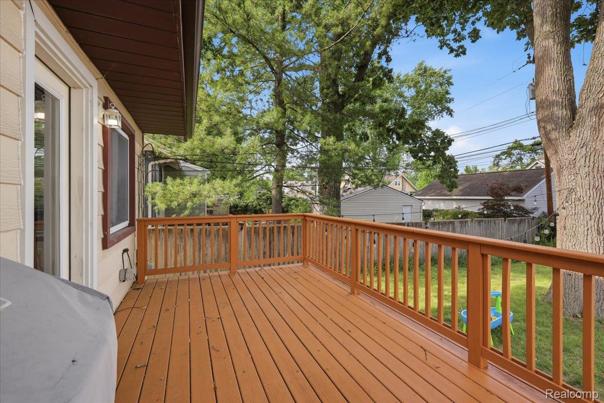 707 S Laurel Street