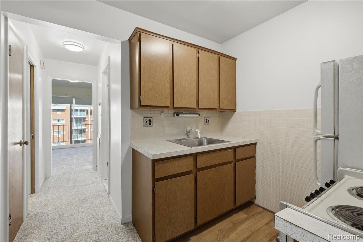 2915 W 13 Mile Road Unit: 308