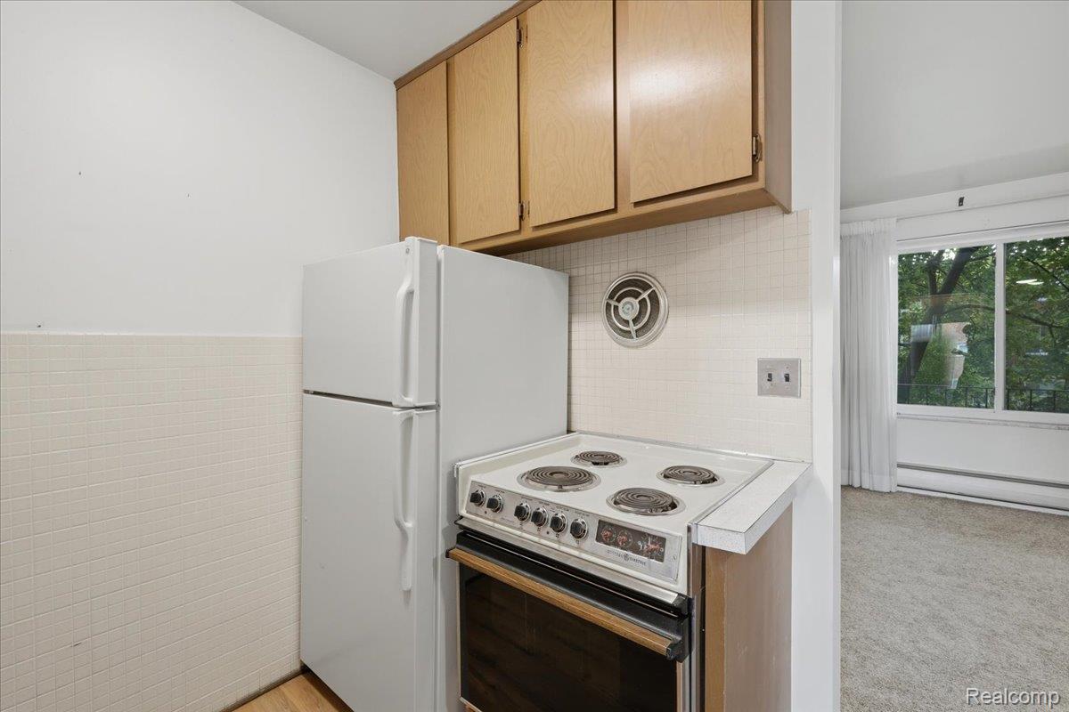 2915 W 13 Mile Road Unit: 308