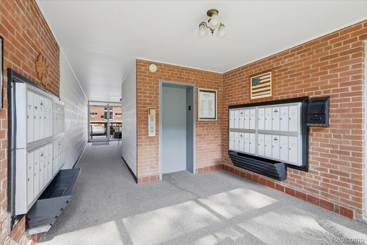 2915 W 13 Mile Road Unit: 308