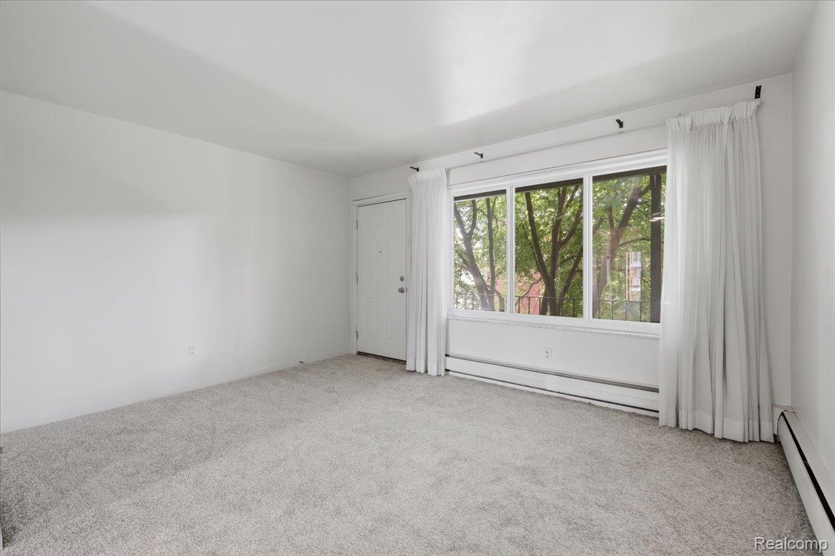 2915 W 13 Mile Road Unit: 308