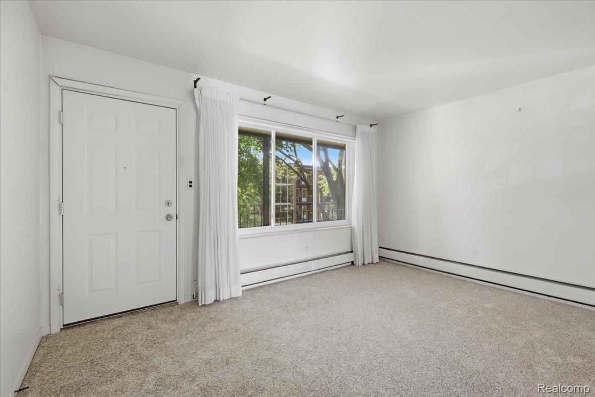 2915 W 13 Mile Road Unit: 308