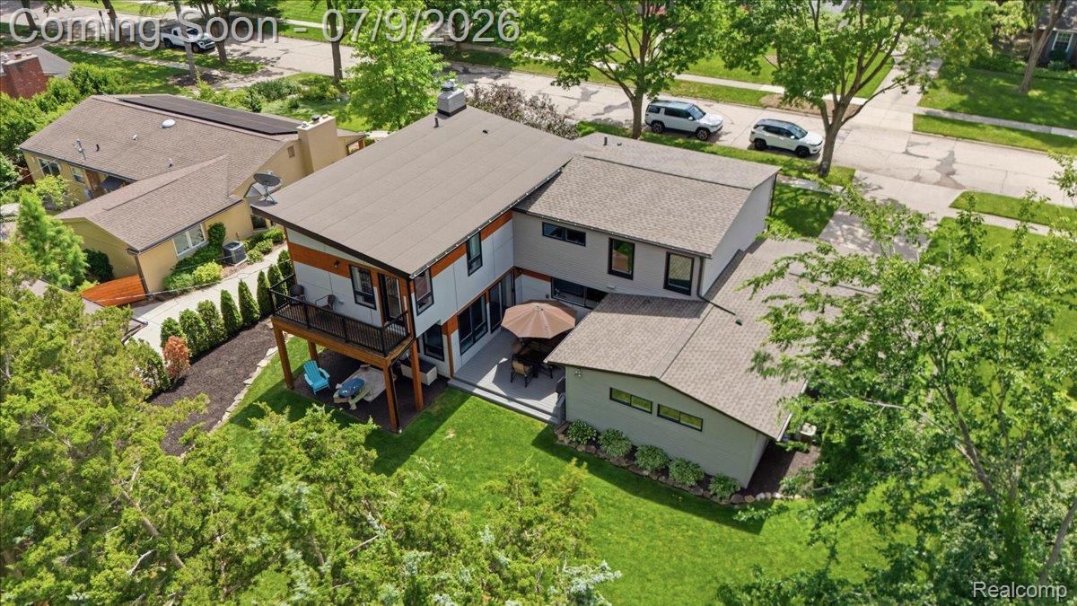 423 S Cranbrook Cross Road
