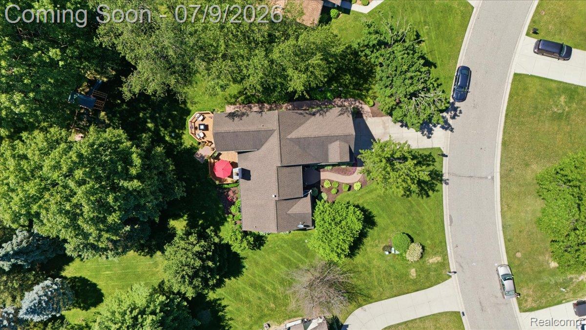 3180 Viking Drive