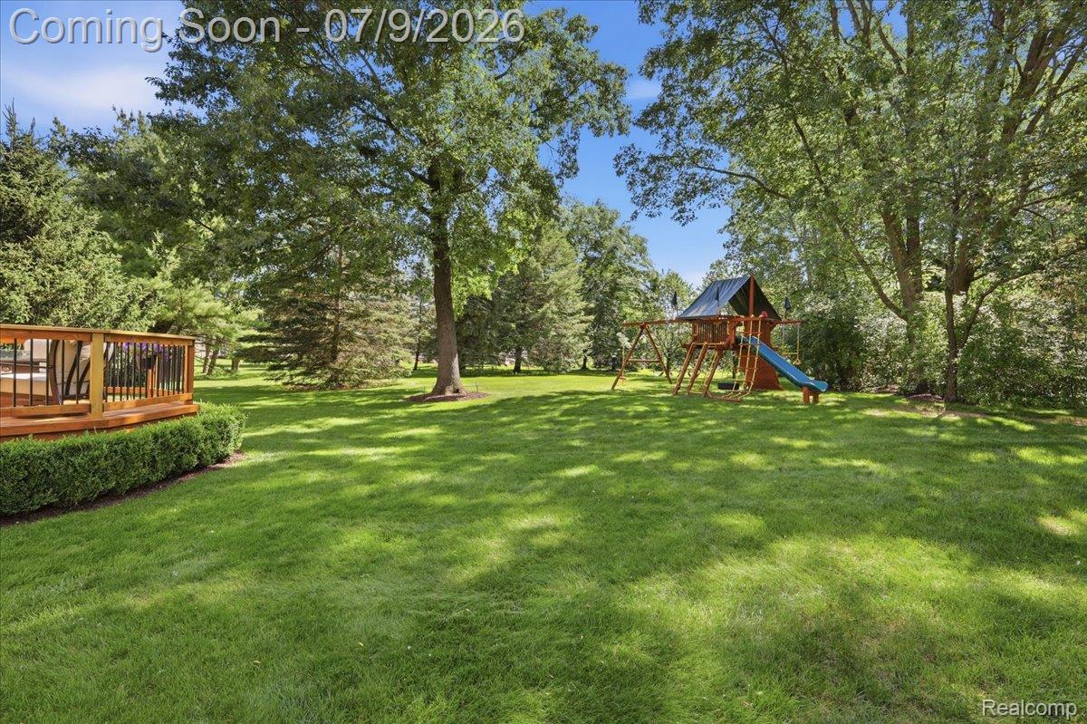 3180 Viking Drive