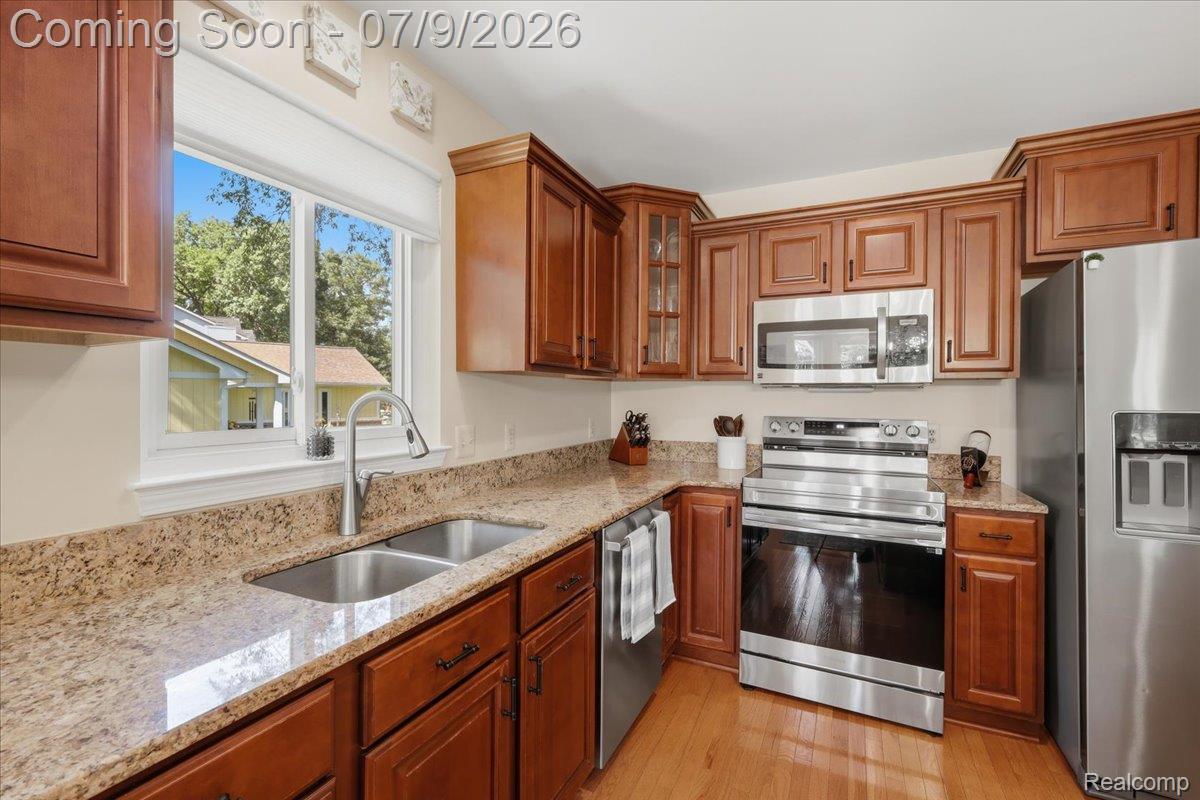 3180 Viking Drive