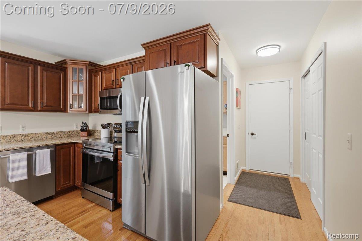 3180 Viking Drive