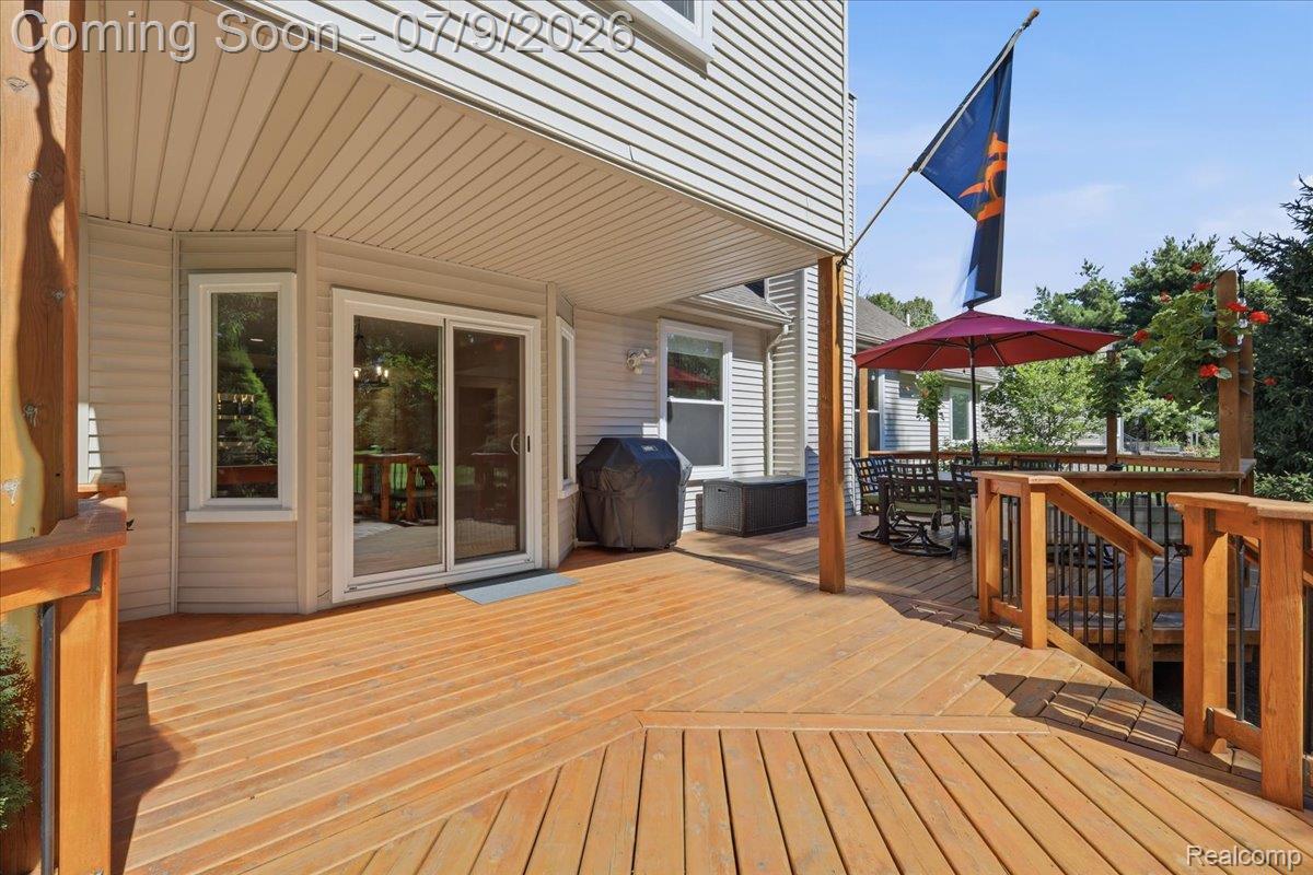 3180 Viking Drive