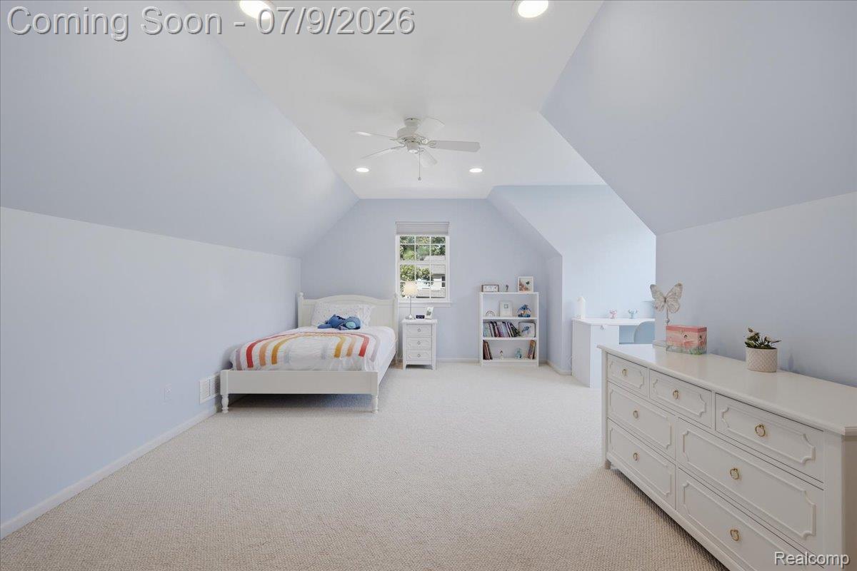 3180 Viking Drive
