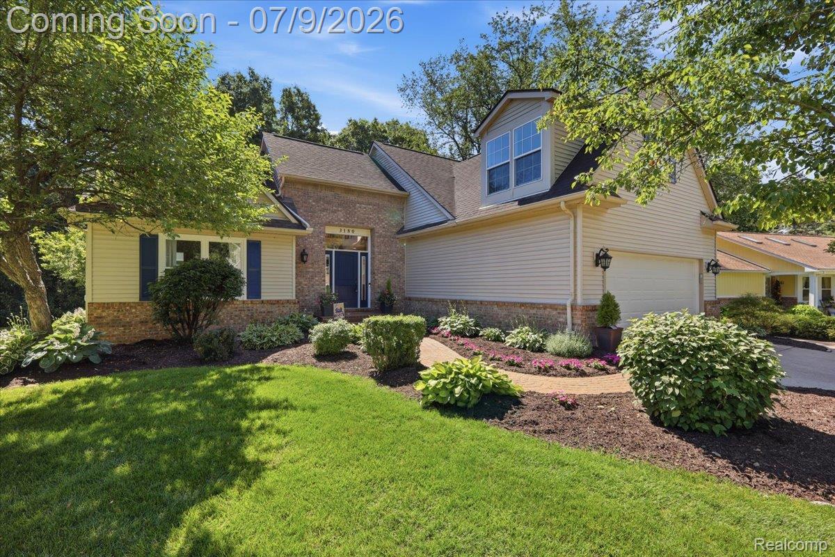 3180 Viking Drive