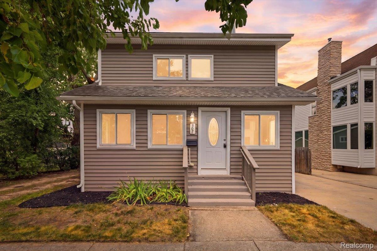 307 N Washington Avenue