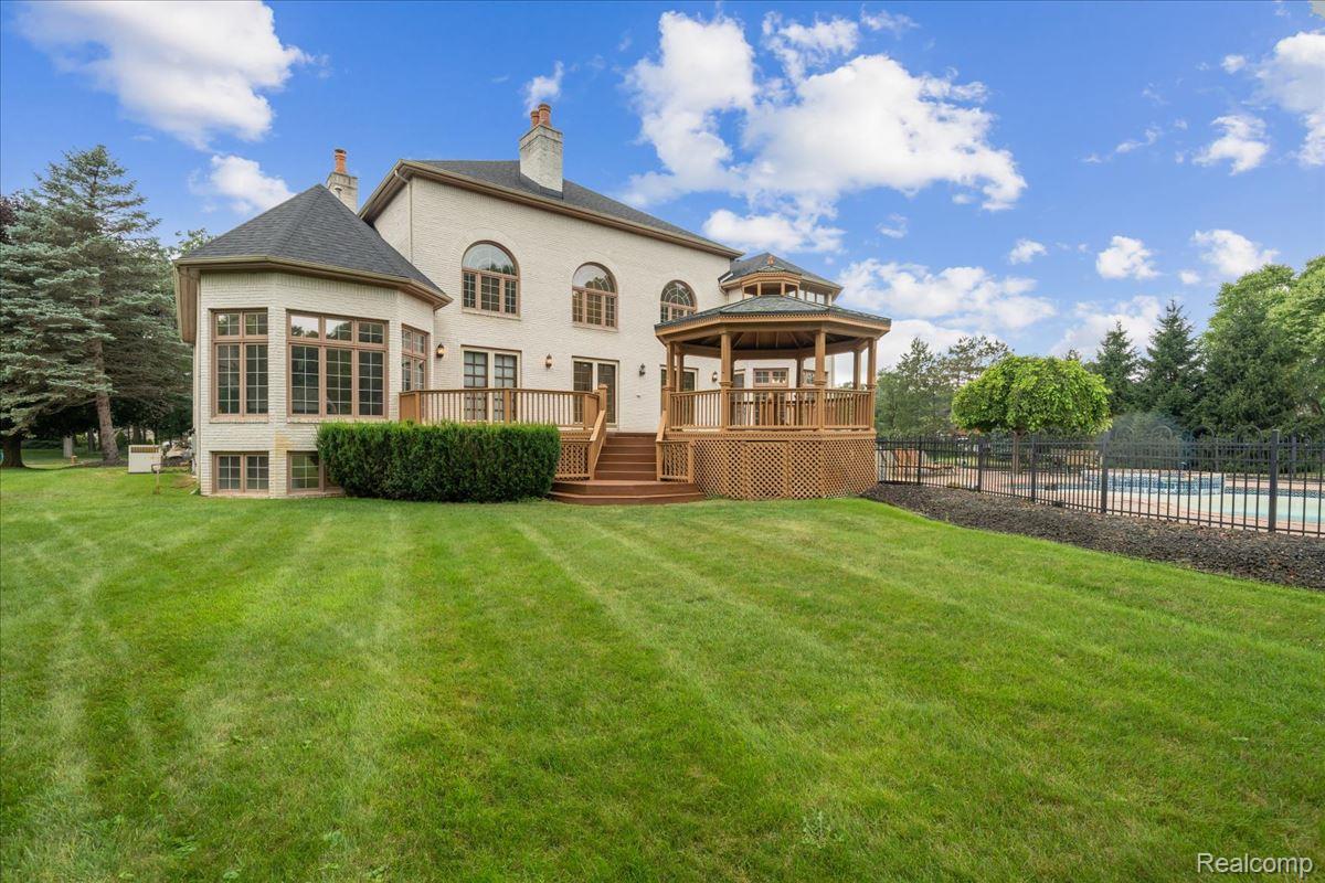 3965 Loch Bend Drive