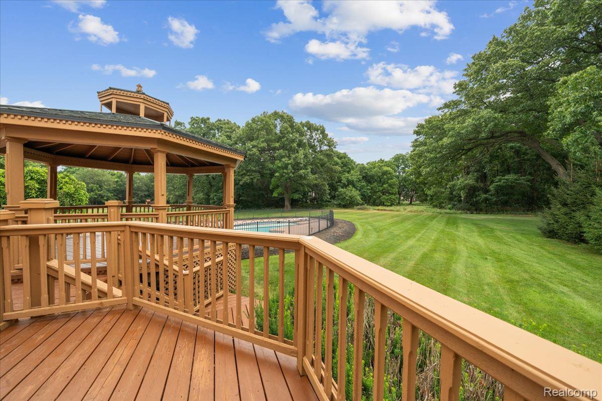 3965 Loch Bend Drive