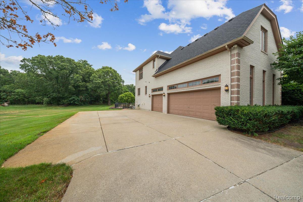 3965 Loch Bend Drive