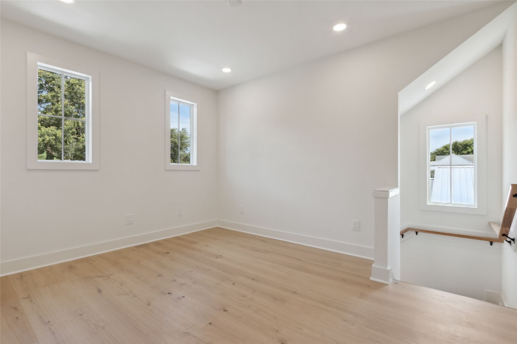1114 WHITE STREET