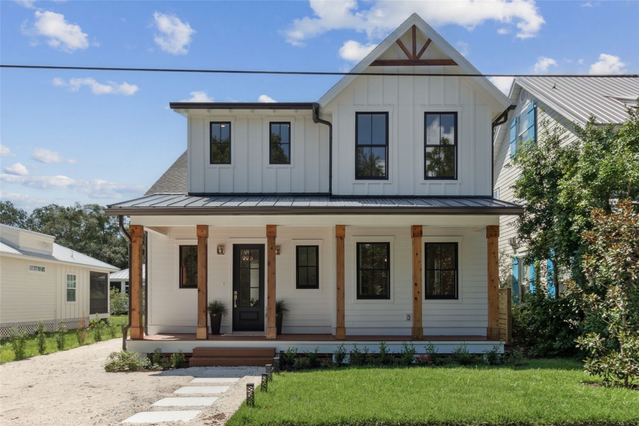 1114 WHITE STREET