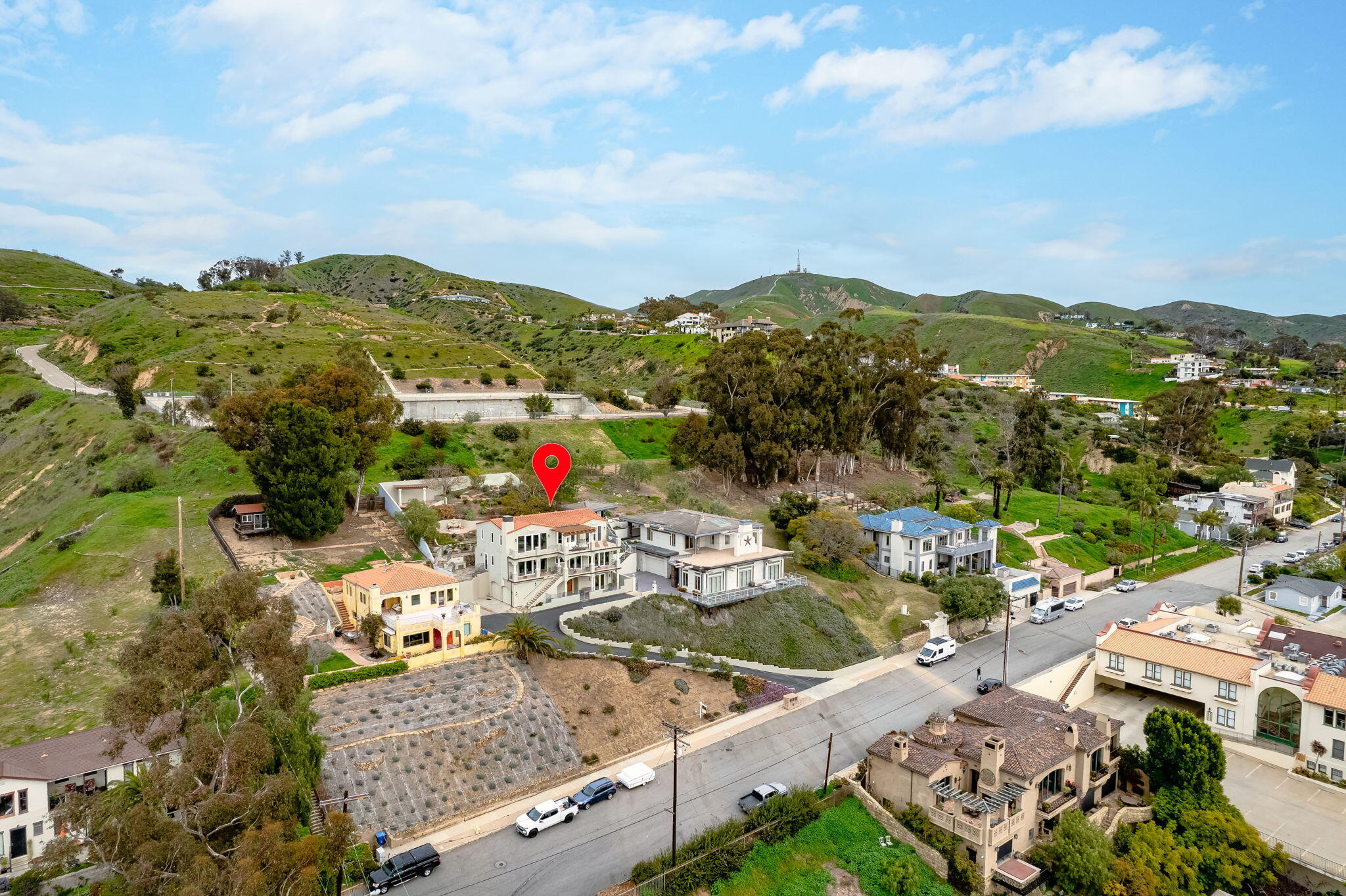 611 Buena Vista Street